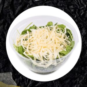 Matambre de ternera al disco con vegetales.